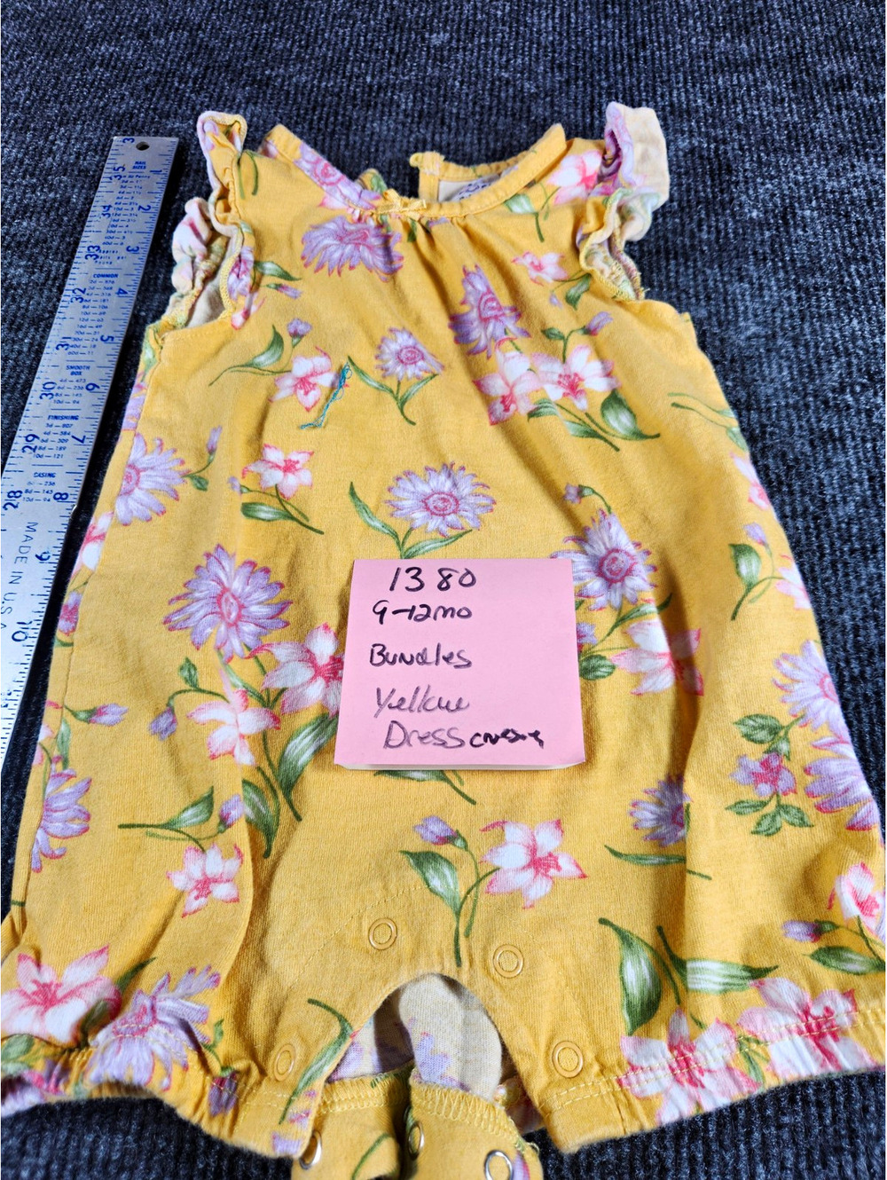 Bundles Girls 9-12M Romper One-Piece Sleeveless Snap Velour Floral Ruffle